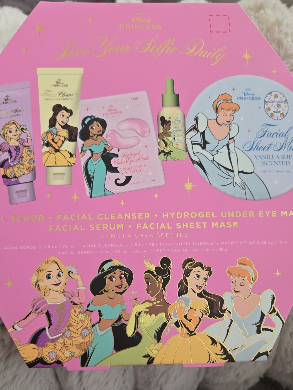 Disney Princess Skincare Kit Love Your Selfie Daily Tiana, Jasmine, Belle, Rapun